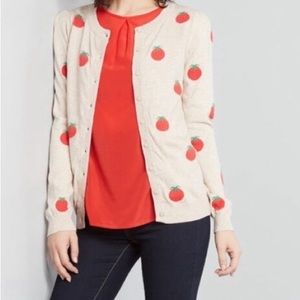 Homegrown Happiness Tomato Cardigan 🍅